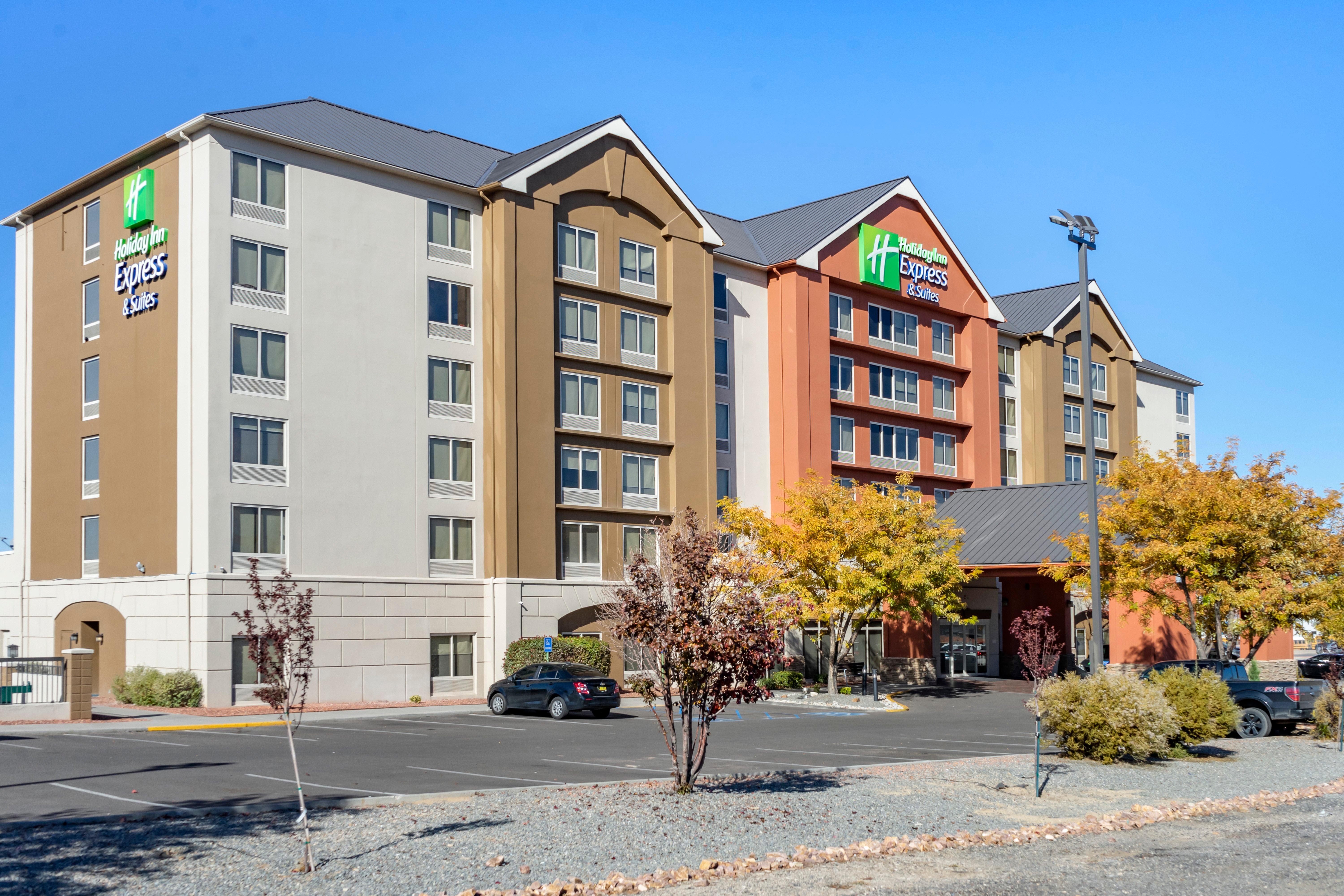 Holiday Inn Express Hotel & Suites Albuquerque Midtown By Ihg Exteriör bild