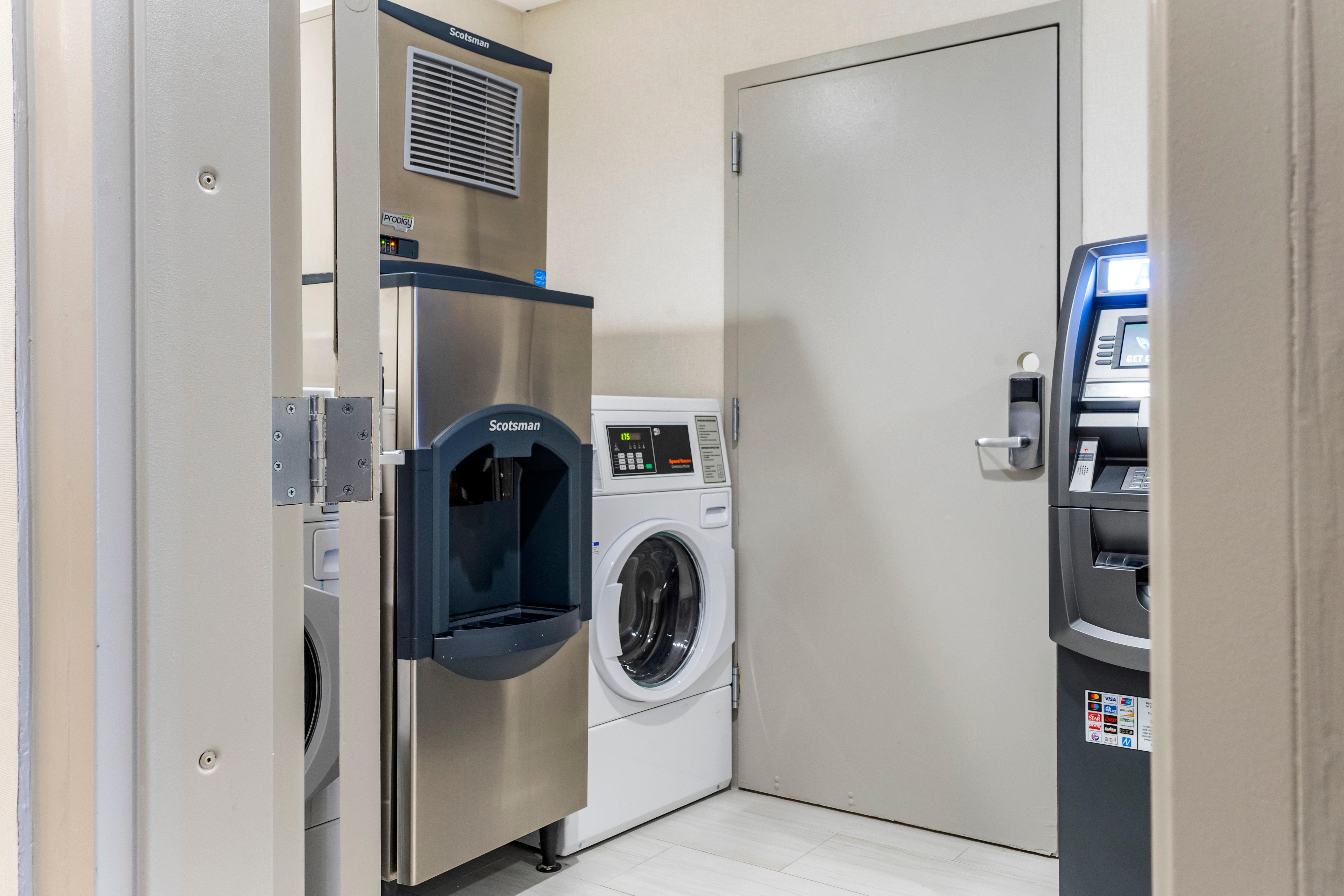 Holiday Inn Express Hotel & Suites Albuquerque Midtown By Ihg Exteriör bild