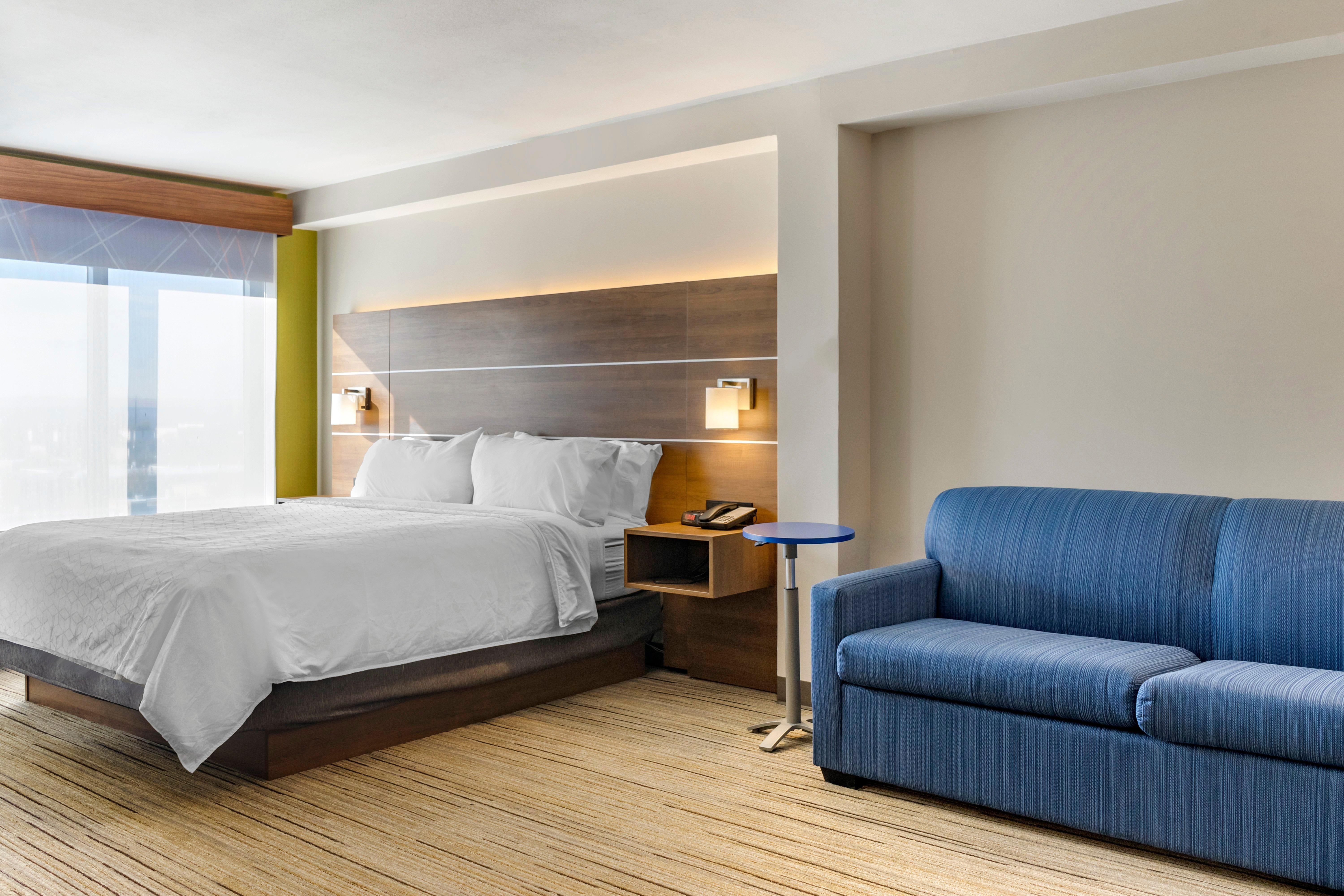 Holiday Inn Express Hotel & Suites Albuquerque Midtown By Ihg Exteriör bild