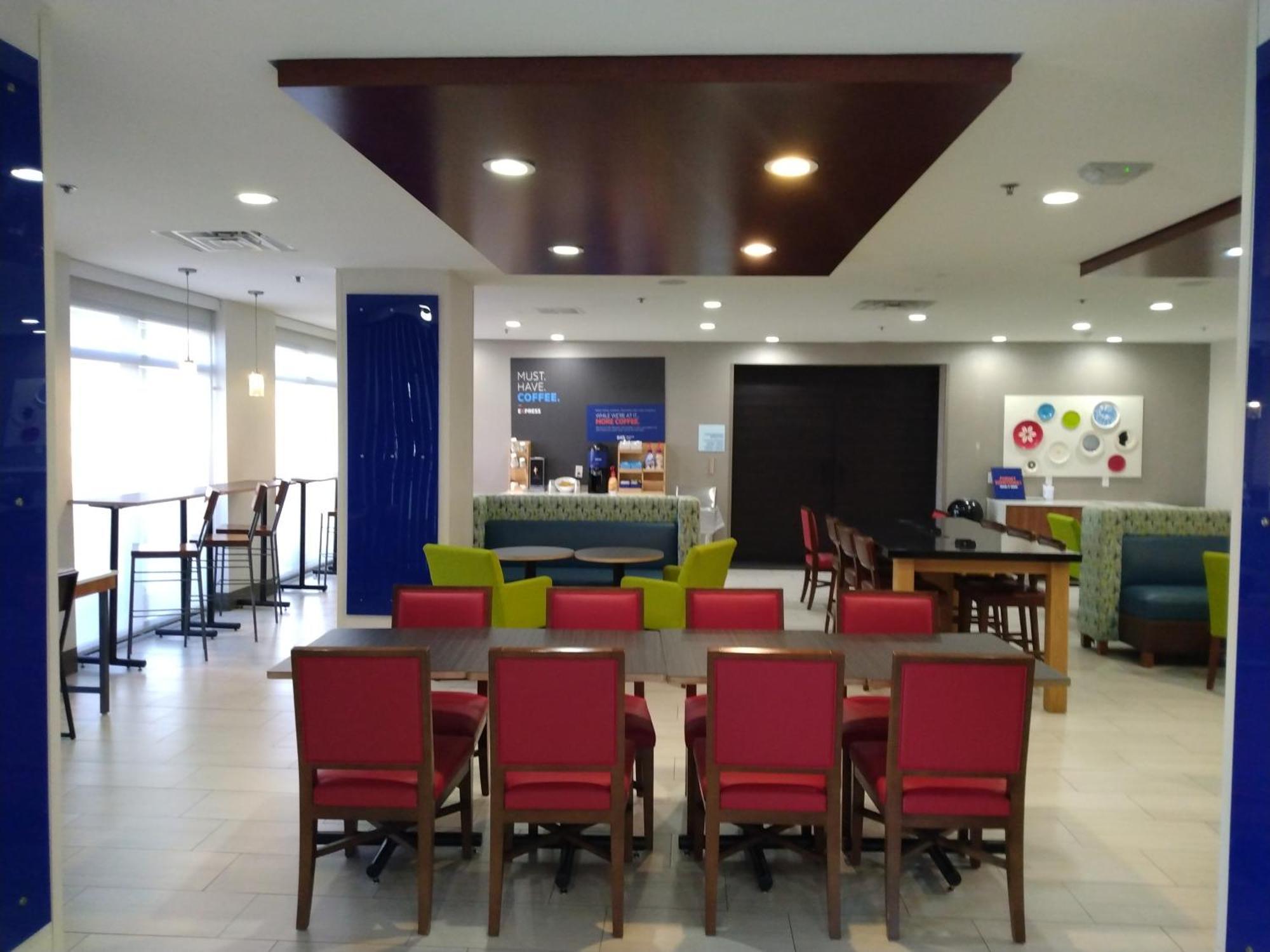 Holiday Inn Express Hotel & Suites Albuquerque Midtown By Ihg Exteriör bild